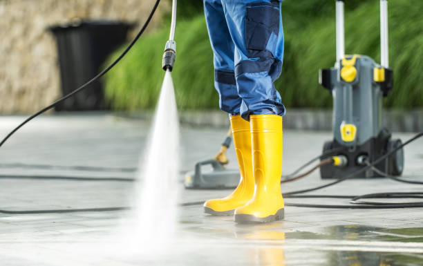 Best Best Pressure Washing Companies  in Marquette, MI