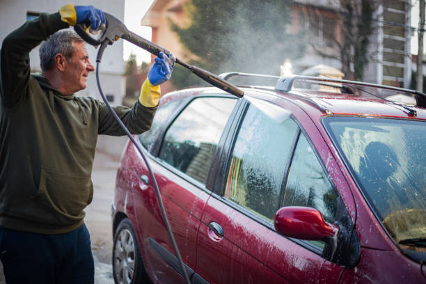 Why Choose Our Certified Pressure Washing Experts for Your Project Needs in Marquette, MI?